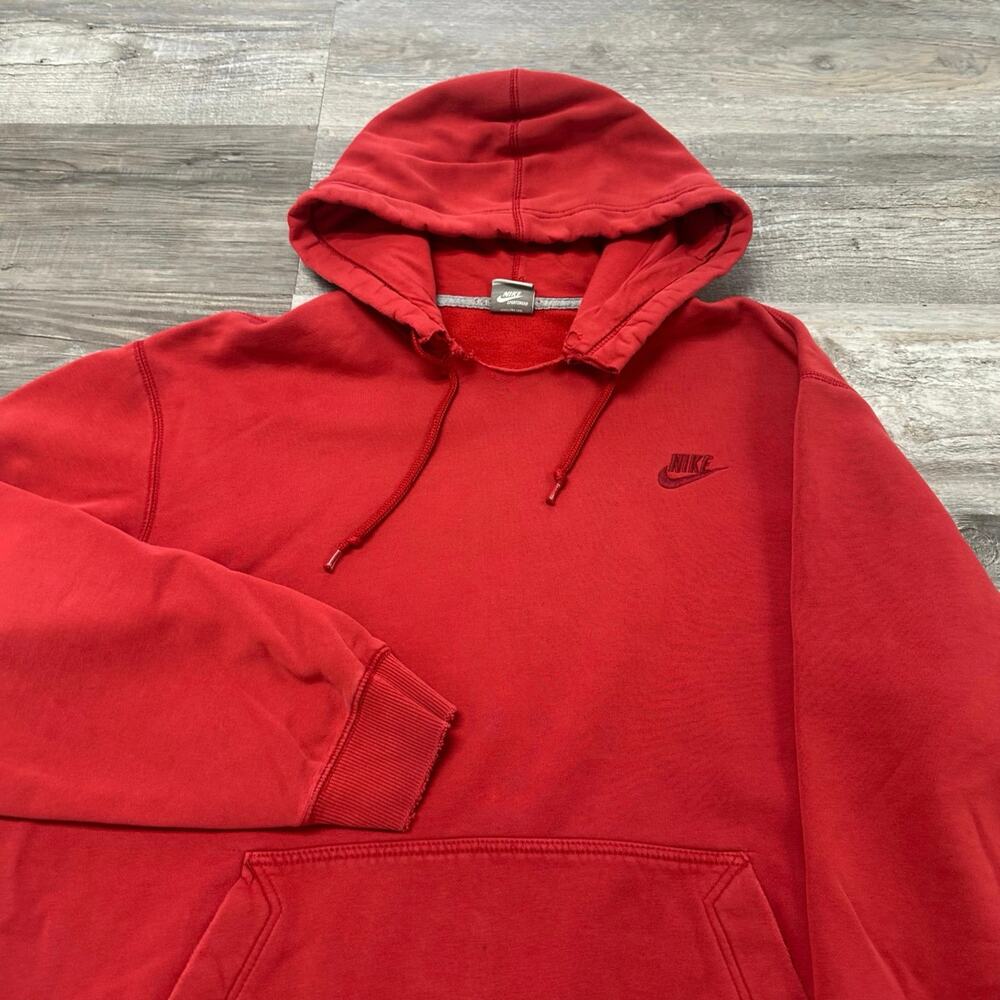 Vintage Y2K Nike Club Fleece Red Mens XL Grey Tag Mini Swoosh Pullover Hoodie